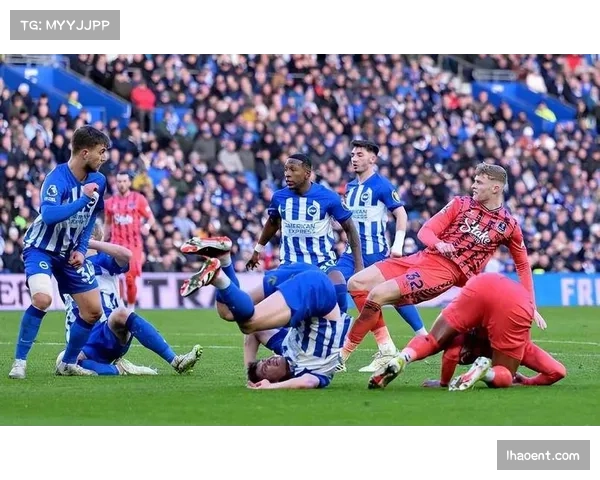 富勒姆伤病潮来袭主力希门尼斯缺阵球队阵容深度再受考验